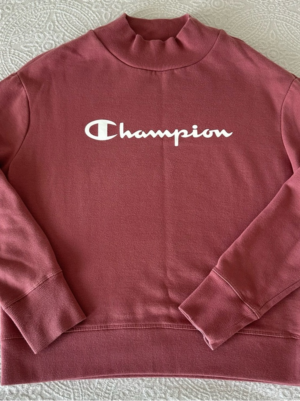 Champion Rose-Mauve Crewneck Sweatshirt with White Logo